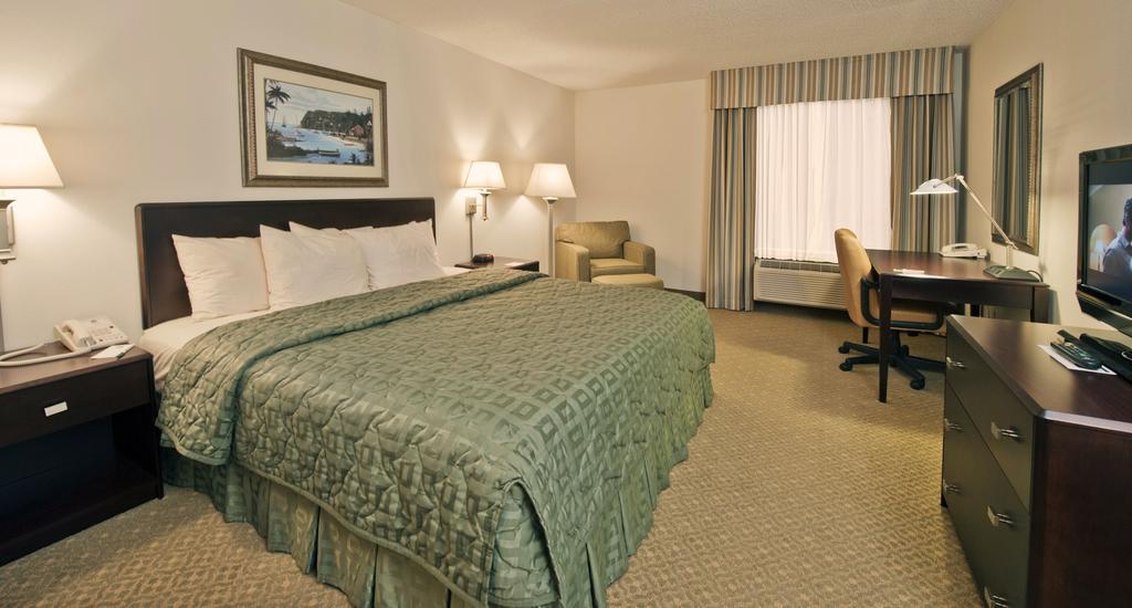 Ann Arbor Regent Hotel And Suites Exteriör bild